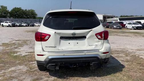 2018 Nissan Pathfinder Platinum