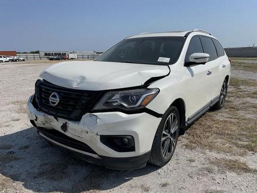 2018 Nissan Pathfinder Platinum