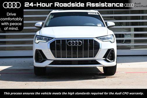 2023 Audi Q3 S line Premium