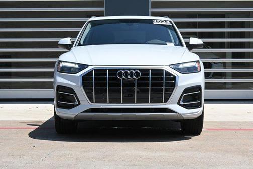 2024 Audi Q5 Premium Plus 40 TFSI quattro S tronic