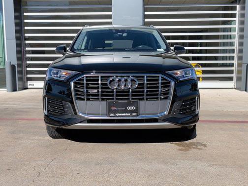 2022 Audi Q7 Premium 45 TFSI quattro Tiptronic