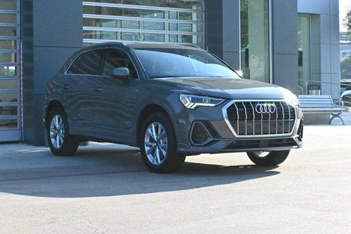 2024 Audi Q3 Premium Plus 45 TFSI S line quattro Tiptronic