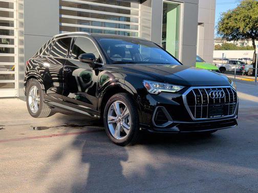 2024 Audi Q3 Premium Plus 45 TFSI S line quattro Tiptronic