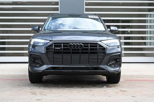 2025 Audi Q5 Premium 40 TFSI quattro S tronic