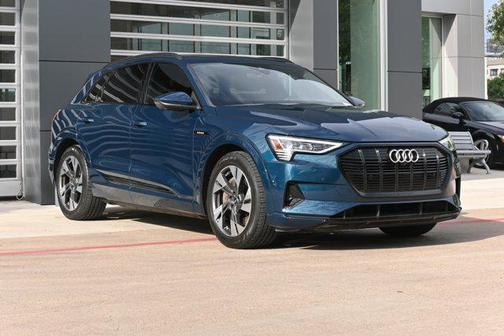 2023 Audi e-tron Premium quattro