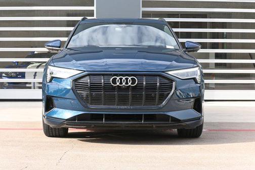 2023 Audi e-tron Premium quattro