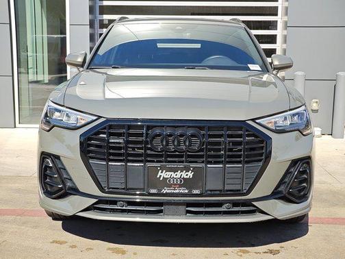 2022 Audi Q3 Premium 45 TFSI S line quattro Tiptronic