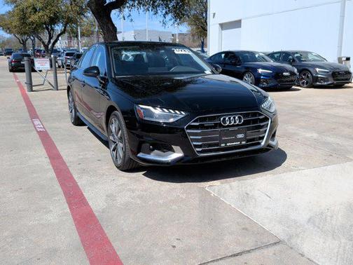 2023 Audi A4 Premium 40 TFSI quattro S tronic