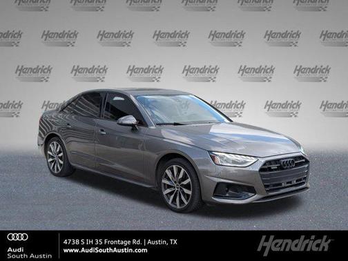 2022 Audi A4 Premium Plus 40 TFSI quattro S tronic