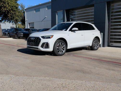 2023 Audi Q5 Premium 45 TFSI S line quattro