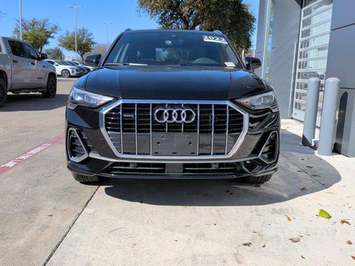 2022 Audi Q3 Premium 45 TFSI S line quattro Tiptronic