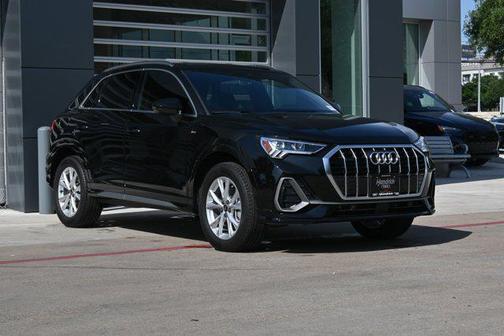 2022 Audi Q3 Premium Plus 45 TFSI S line quattro Tiptronic