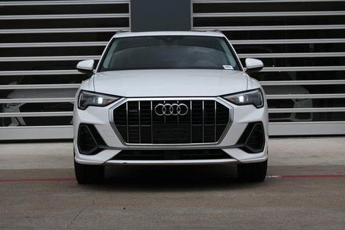 2022 Audi Q3 Premium 45 TFSI S line quattro Tiptronic