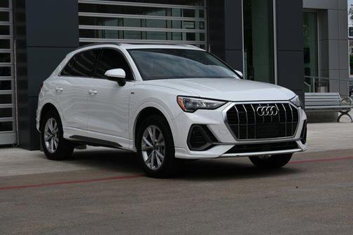 2022 Audi Q3 Premium 45 TFSI S line quattro Tiptronic