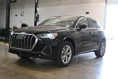 2024 Audi Q3 Premium Plus 45 TFSI S line quattro Tiptronic