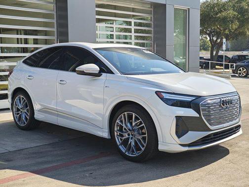 2025 Audi Q4 e-tron Sportback Premium Plus 55 quattro