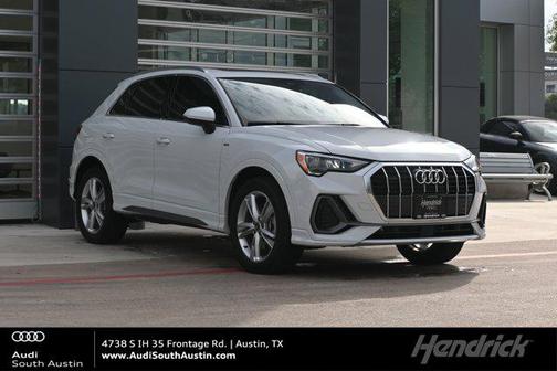 2022 Audi Q3 Premium 45 TFSI S line quattro Tiptronic