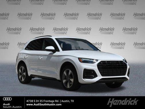 2025 Audi Q5 Premium 40 TFSI quattro S tronic