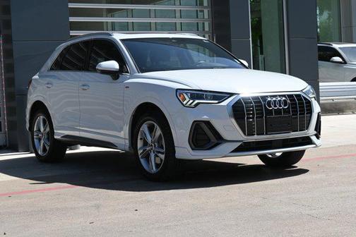 2022 Audi Q3 Premium Plus 45 TFSI S line quattro Tiptronic