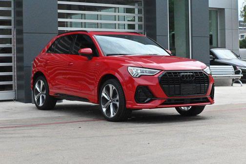 2022 Audi Q3 Premium Plus 45 TFSI S line quattro Tiptronic