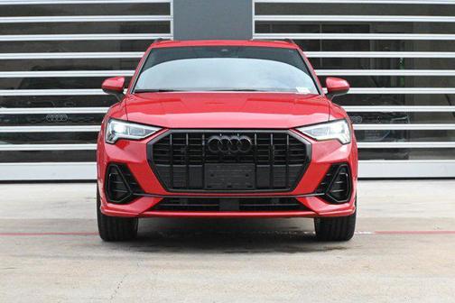 2022 Audi Q3 Premium Plus 45 TFSI S line quattro Tiptronic