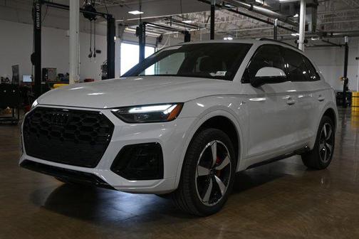 2024 Audi Q5 Premium Plus 45 TFSI S line quattro