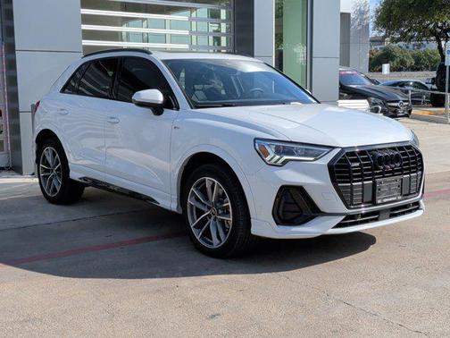 2024 Audi Q3 Premium Plus 45 TFSI S line quattro Tiptronic