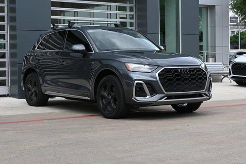 2022 Audi Q5 Premium Plus 45 TFSI S line quattro S tronic