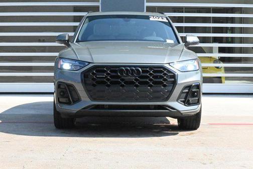 2023 Audi Q5 S line Premium Plus