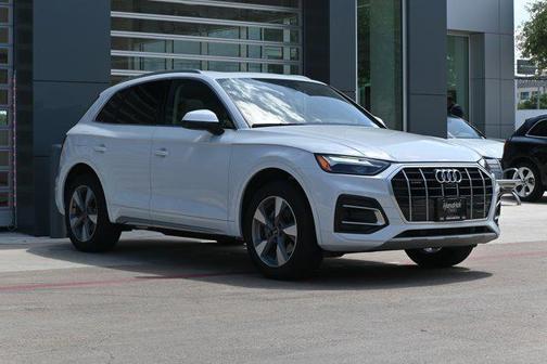 2024 Audi Q5 Premium Plus 40 TFSI quattro S tronic