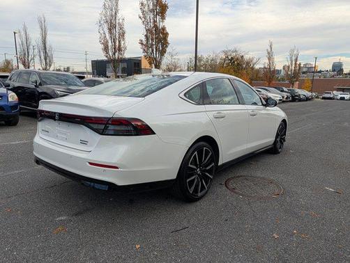 2024 Honda Accord Hybrid Touring