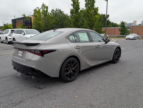 Wind 2026 Lexus IS 350 F Sport