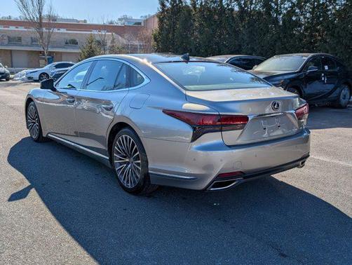 2024 Lexus LS 500 Base