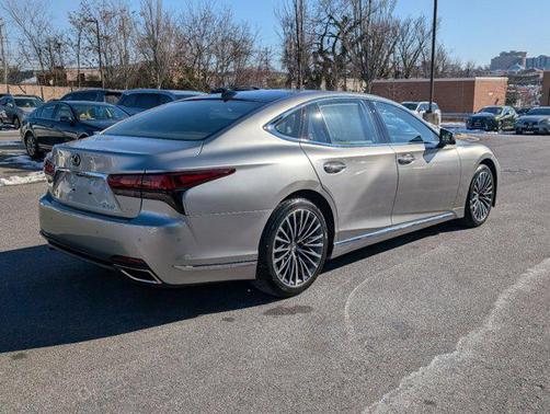 2024 Lexus LS 500 Base