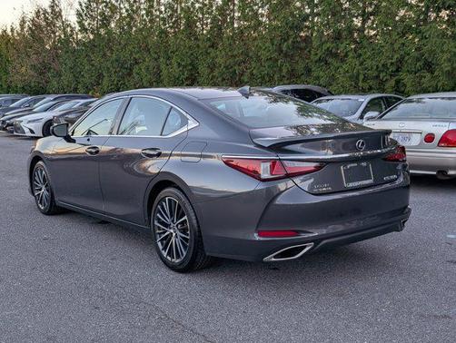 2025 Lexus ES 350 Base