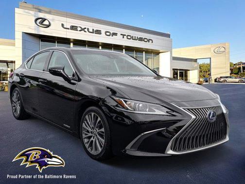 2021 Lexus ES 300h Base
