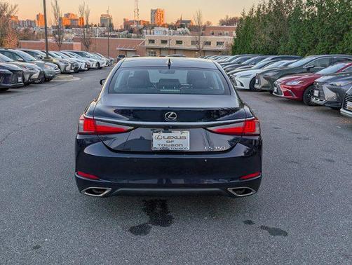 2019 Lexus ES 350 Base