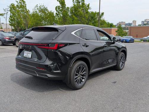 2025 Lexus NX 350h Luxury