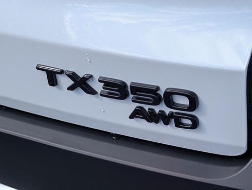 Wind Chill Pearl 2026 Lexus TX 350 Luxury