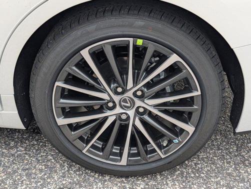 2025 Lexus ES 350 Base