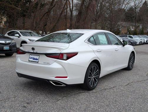 2025 Lexus ES 350 Base