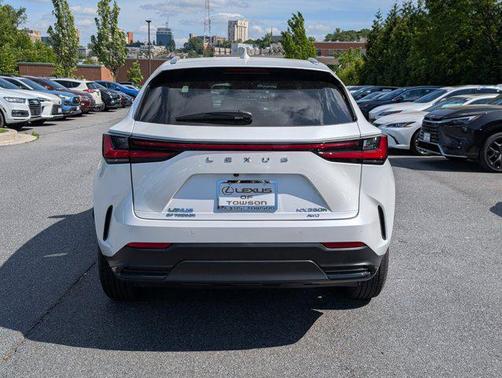 2025 Lexus NX 350h Premium