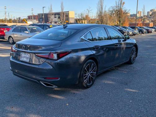 2024 Lexus ES 350 Base
