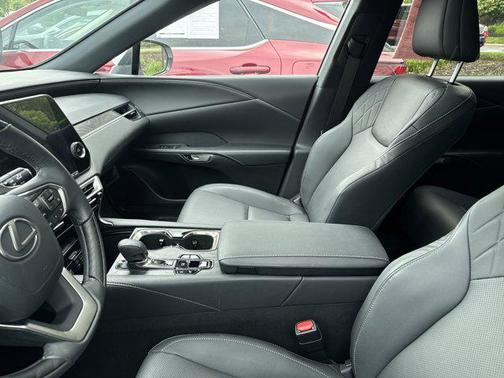 White Pearl 2023 Lexus RX 350 Base