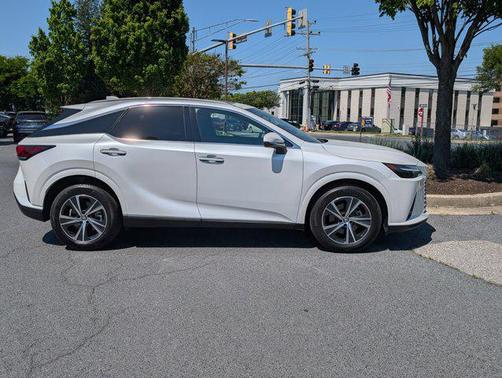 Eminent White Pearl 2023 Lexus RX 350 Base