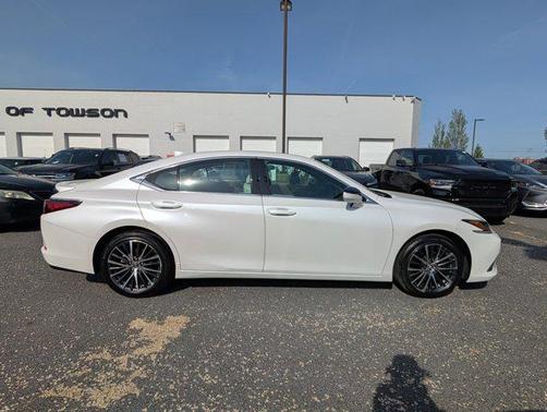 2023 Lexus ES 350 Base