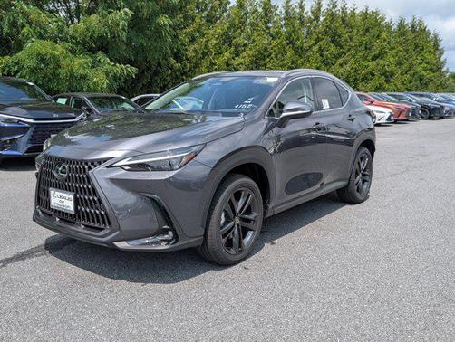 2025 Lexus NX 450h+ Luxury