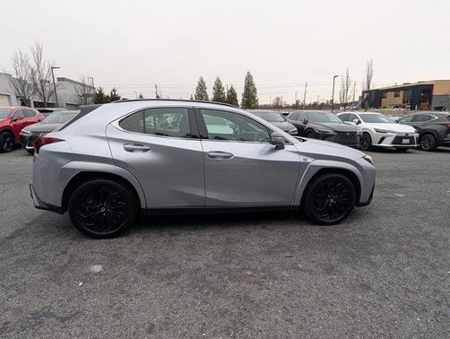 2023 Lexus UX 250h F Sport