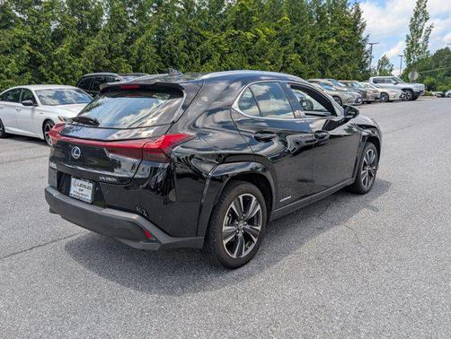 2022 Lexus UX 250h Base