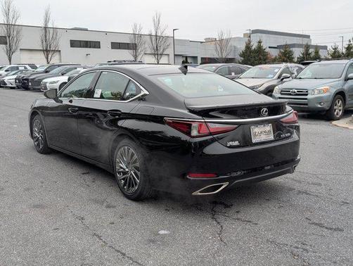 2025 Lexus ES 350 Ultra Luxury
